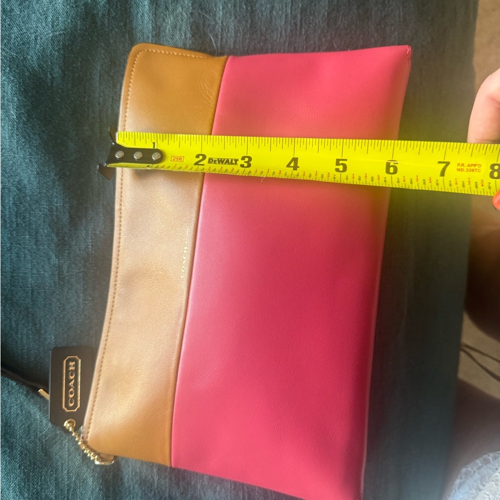 Brand new! COACH Boarskin Colorblock Borough Large Leather Clutch - Picture 7 of 7